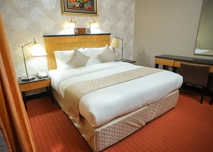 Creek Hotel
